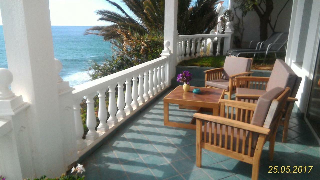 Апартаменты La Pardela Oceanfront Лос-Реалехос Экстерьер фото